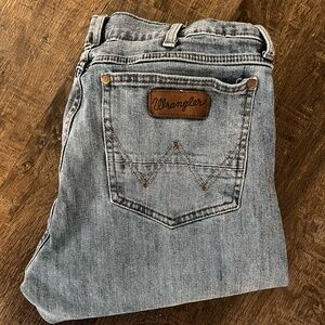 Wrangler Retro Slim Straight Jeans
